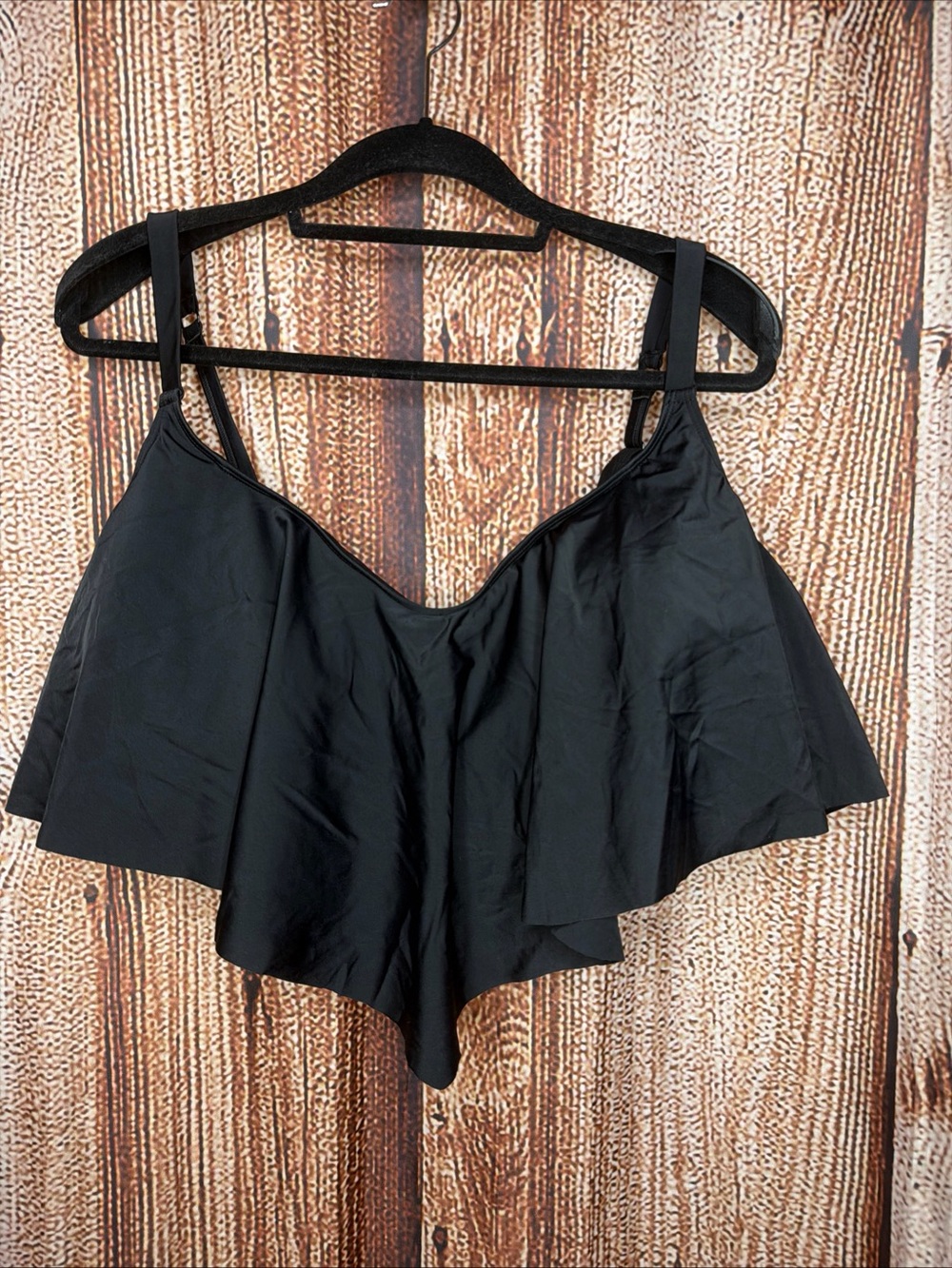 Torrid Plus Size Black Flounce Ruffle Tankini Swim Top Adjustable Straps Size 4